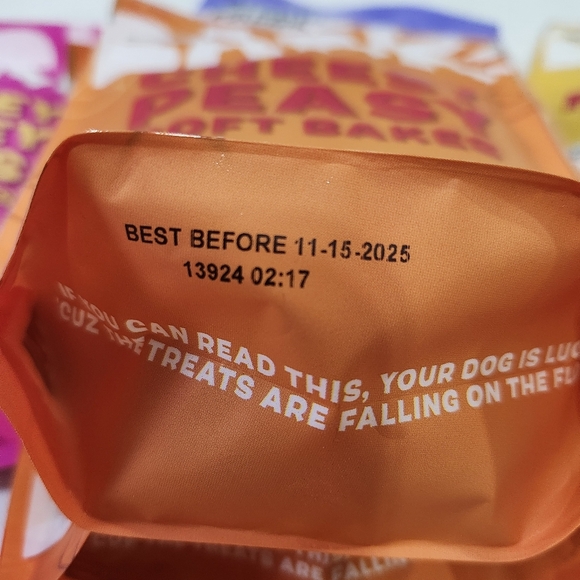 Bark box dog treats bundle - Picture 13 of 15